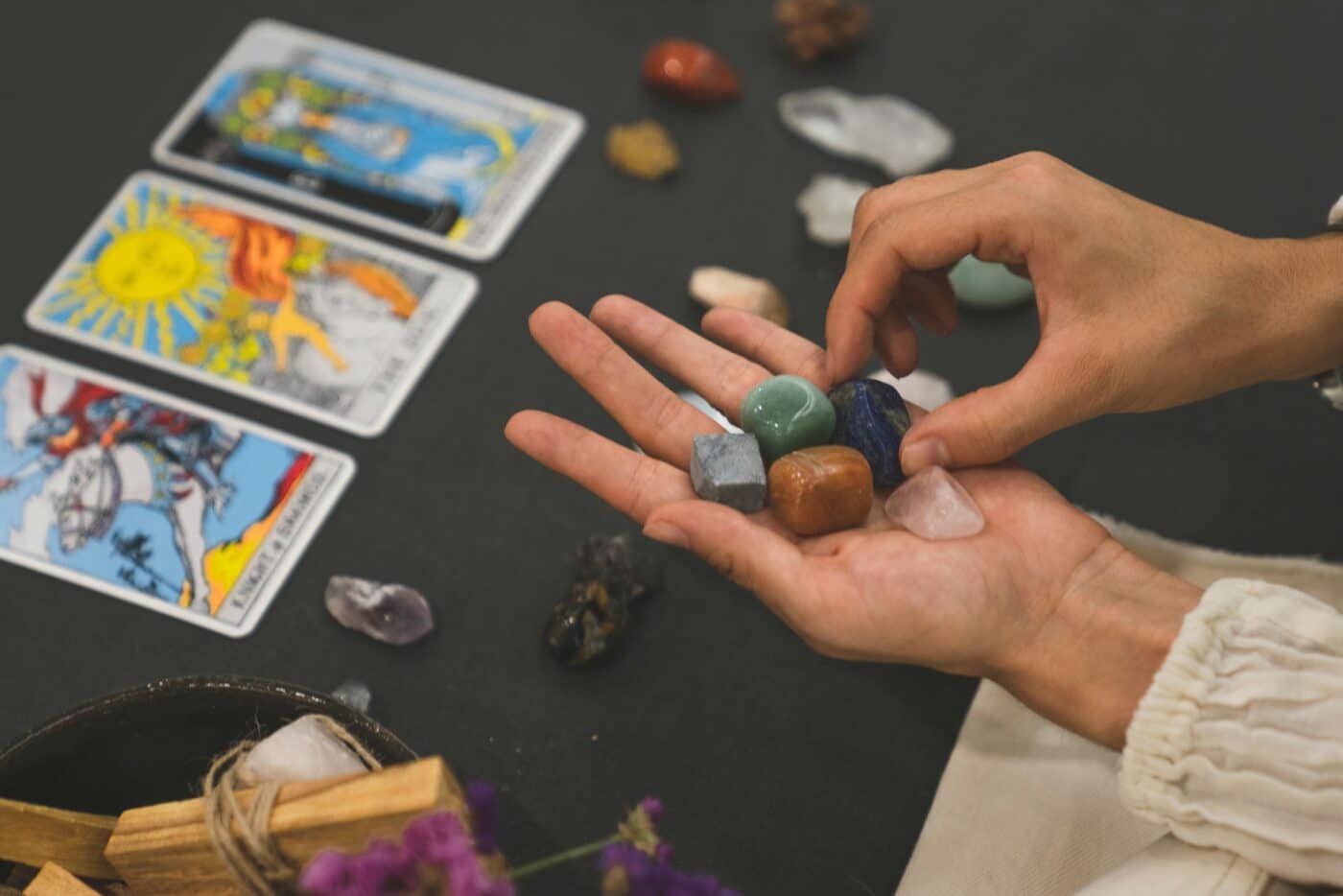 Associer pierre et cristaux à un signe astrologique